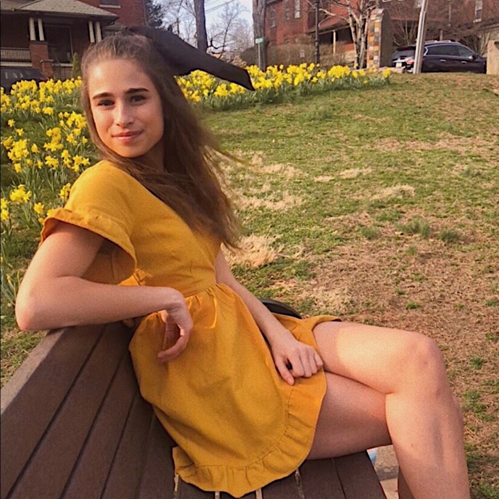 Meet your Posher, Haley